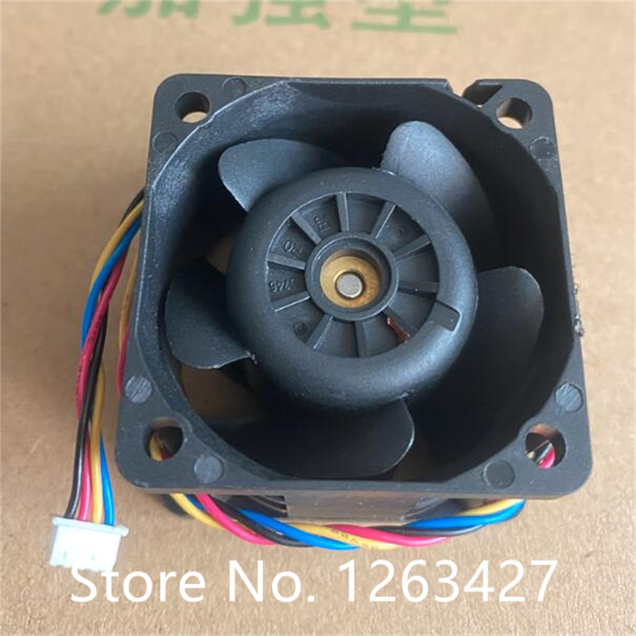 Groothandel: 4028 12V 0.81A FF - Case Fan Controller recensie en prijs
